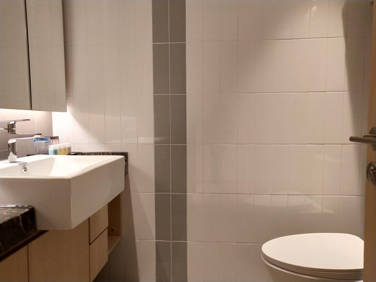 Shanghai Rongju Hotel Lujiazui Hotel Экстерьер фото